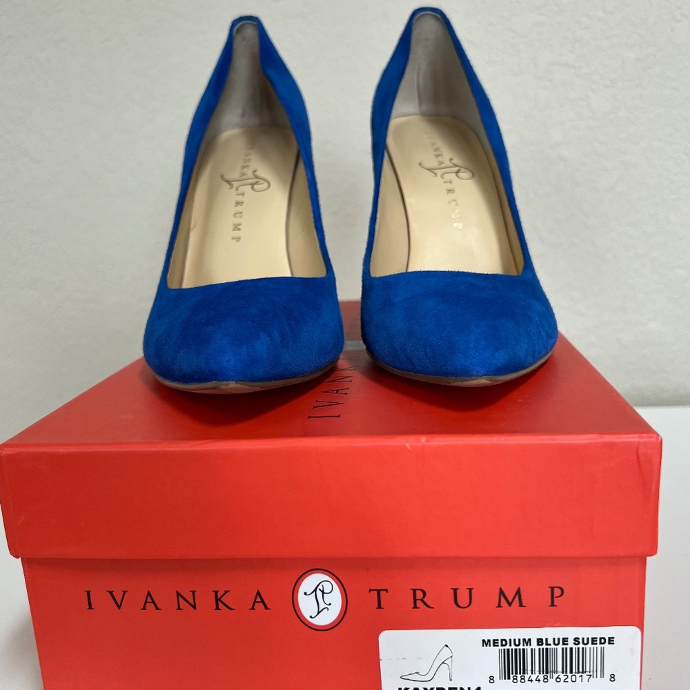 Size 8 Blue Suede Heel